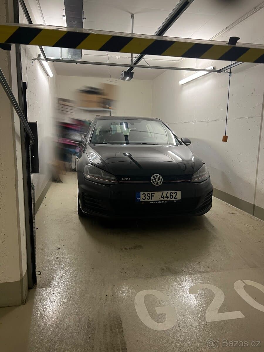 2016 Volkswagen GOLF - 10
