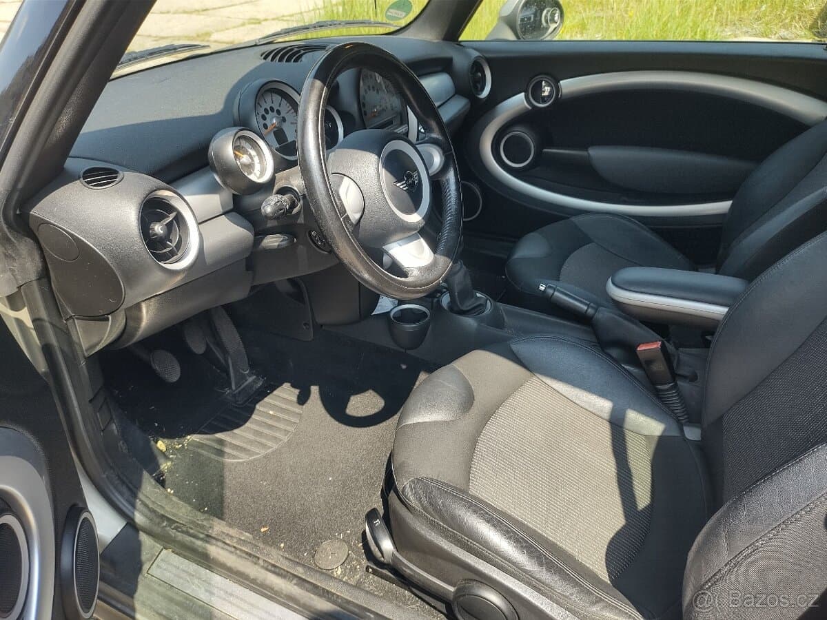 2010 Mini COOPER - 10