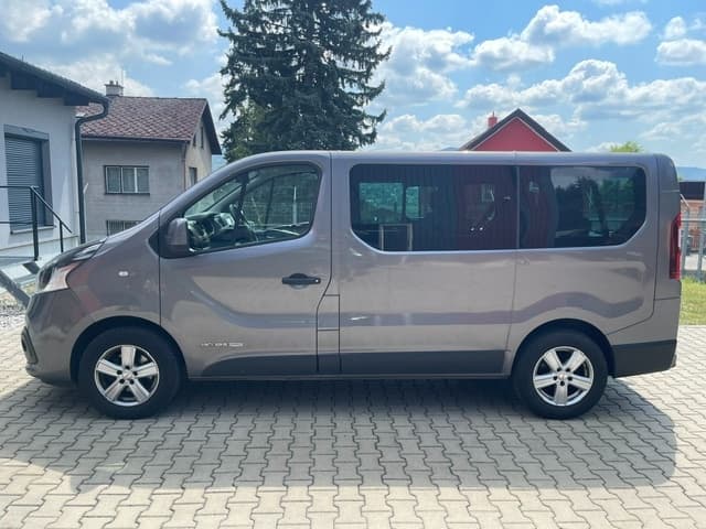 2016 Renault TRAFIC - 10