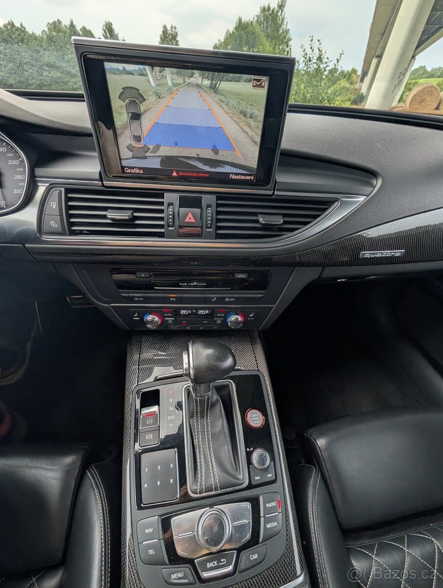 2012 Audi S7 - 10