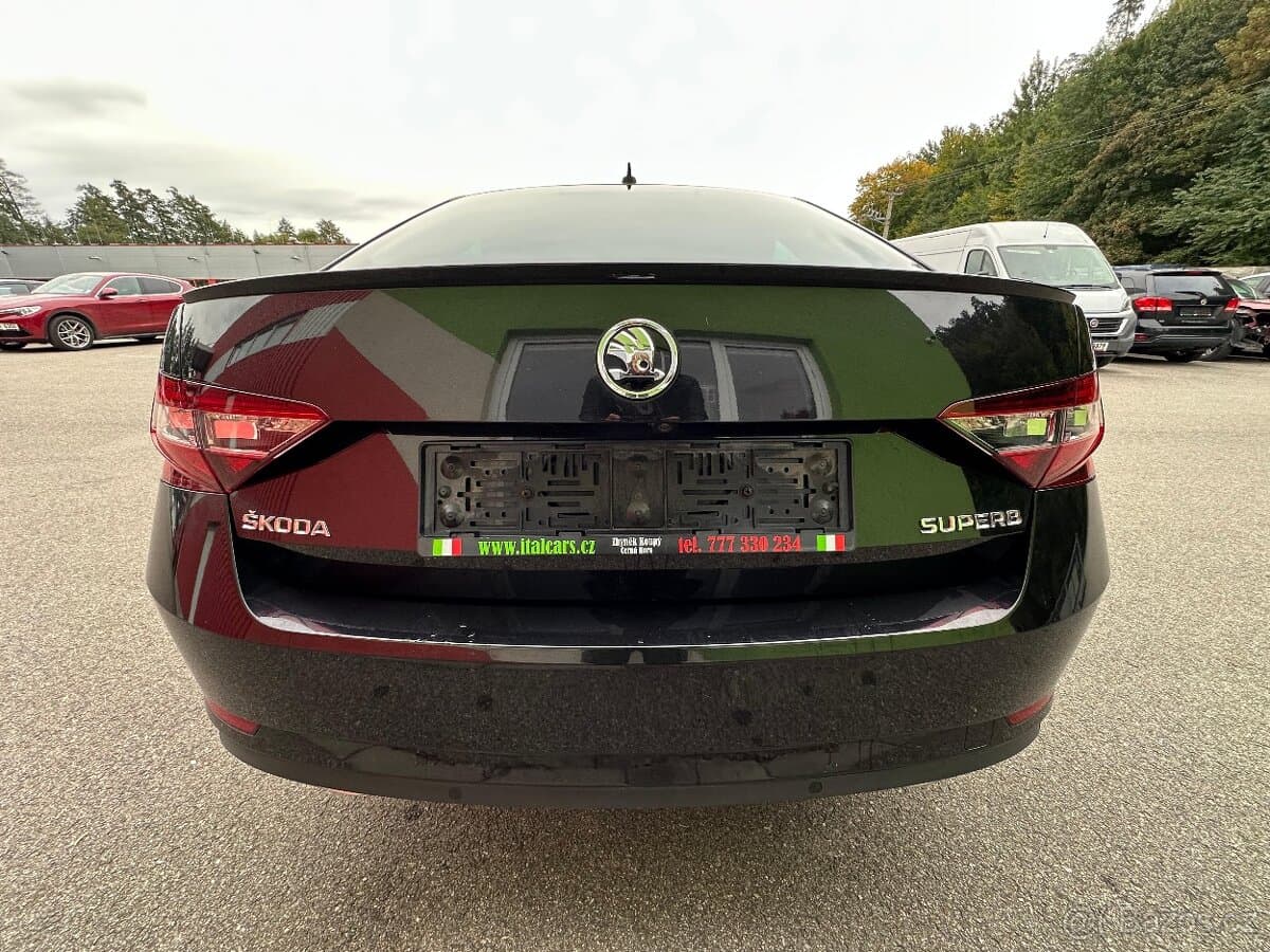 2019 Škoda SUPERB - 10