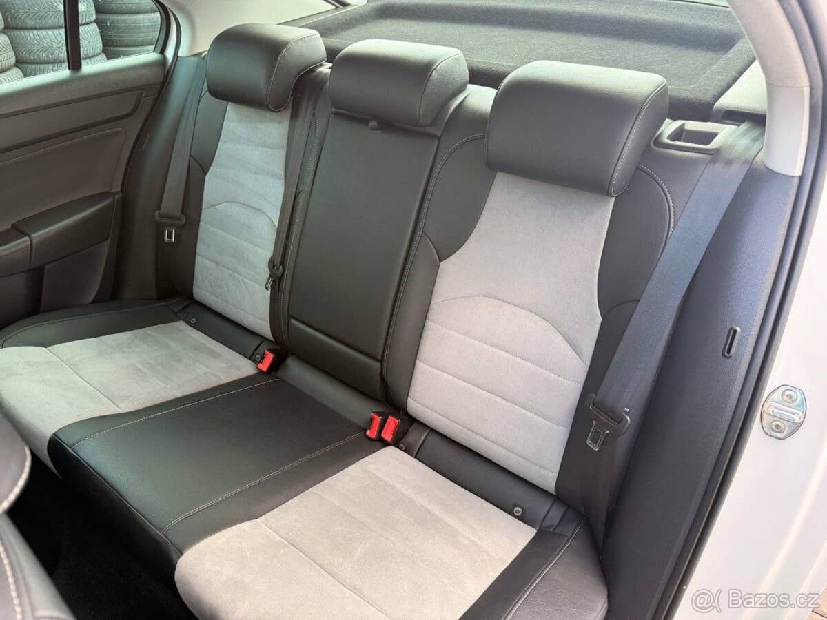 Seat TOLEDO - 10