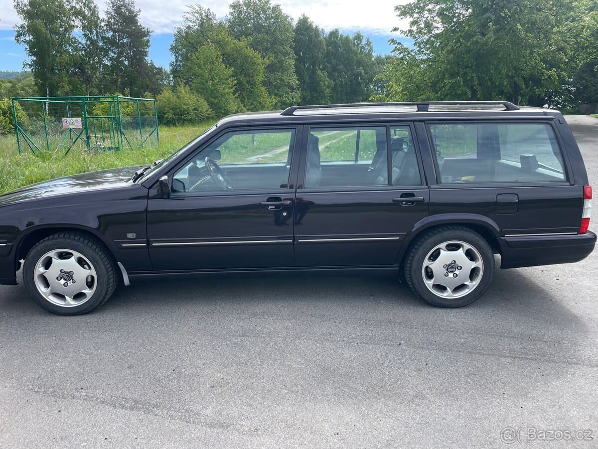 1997 Volvo V90 - 10