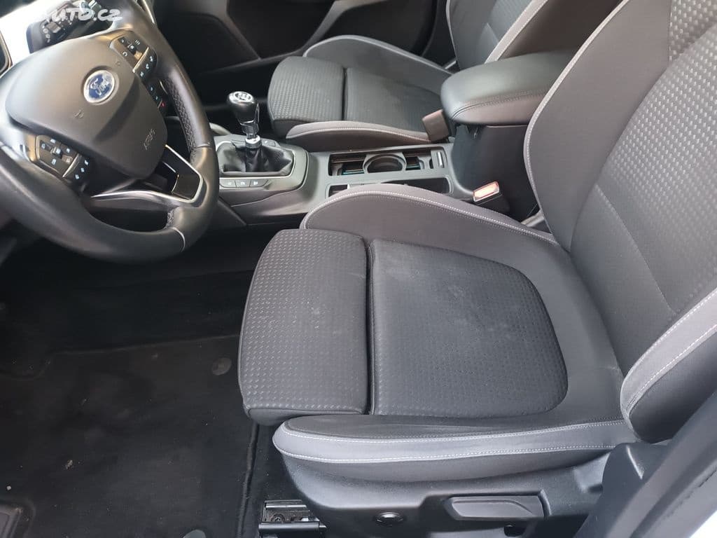 2020 Ford FOCUS - 10