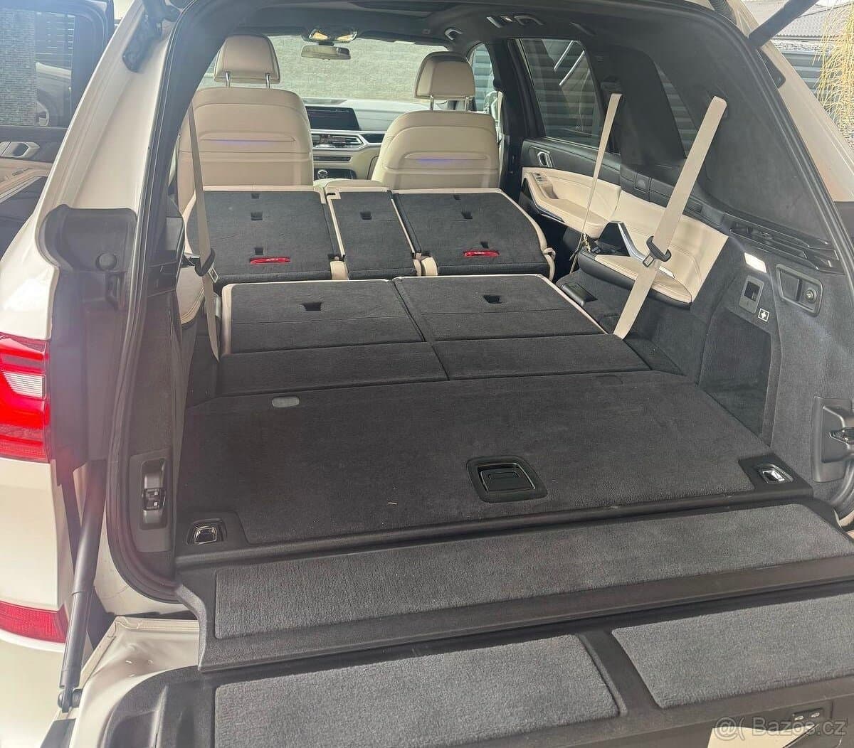 2019 BMW X7 - 10