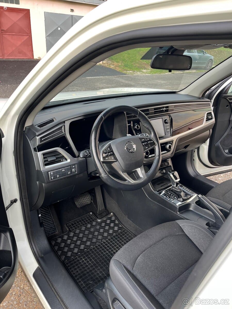 2022 SsangYong KORANDO - 10
