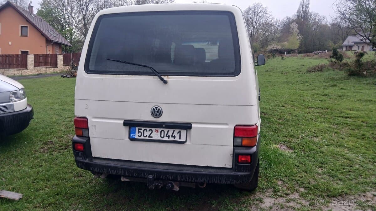 2003 Volkswagen CARAVELLE - 10