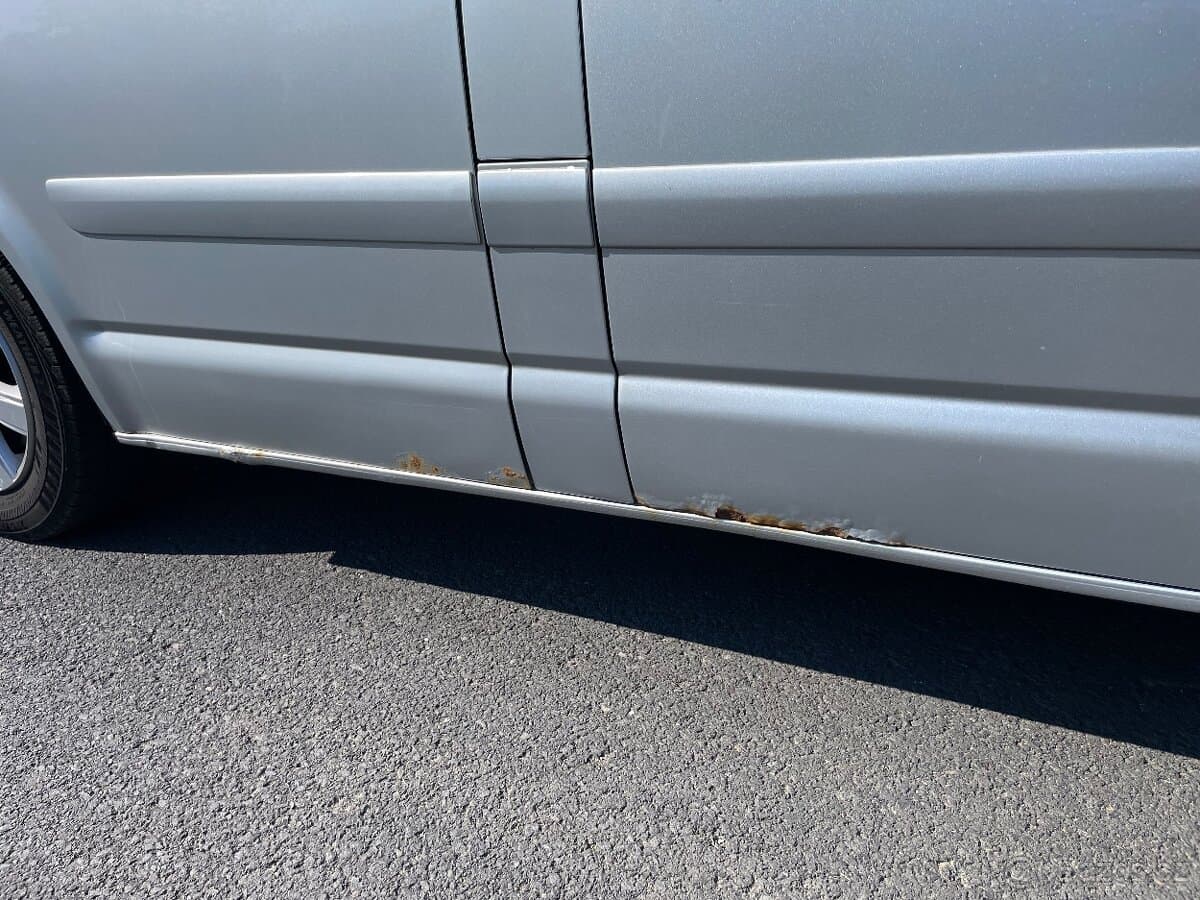 2004 Volkswagen MULTIVAN - 10