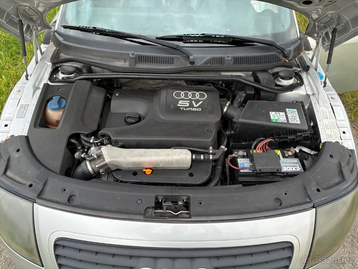2001 Audi TT - 10
