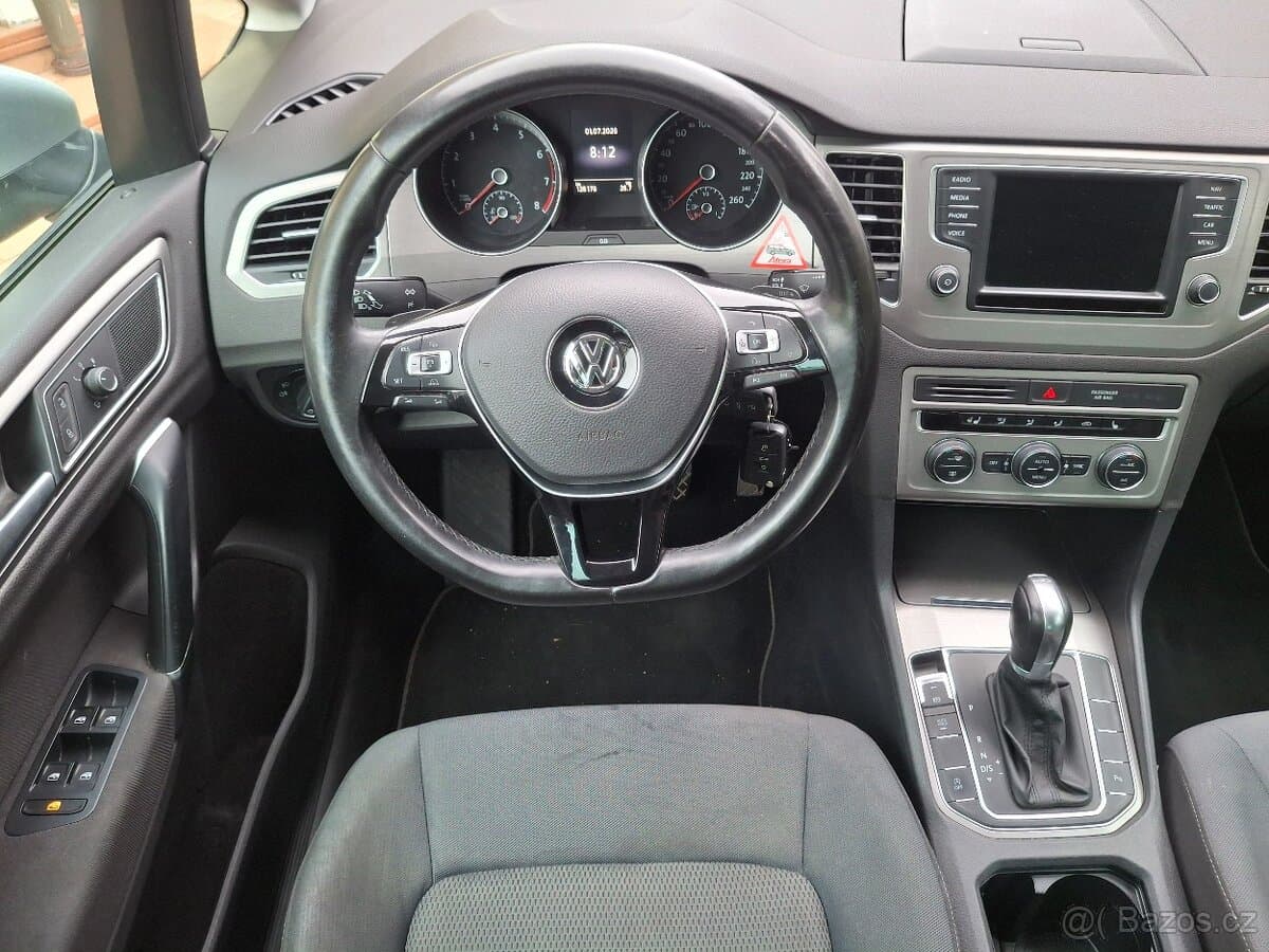 2015 Volkswagen GOLF - 10