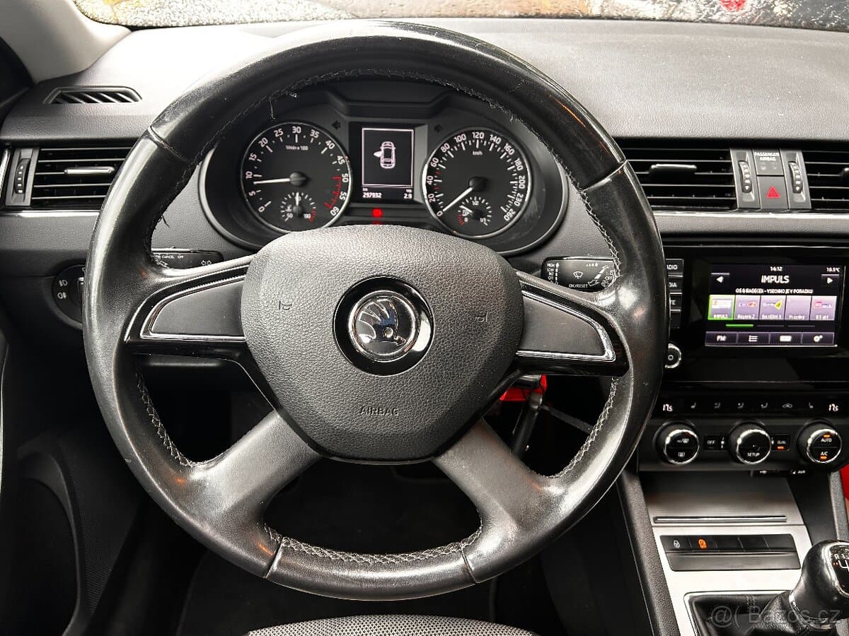 2014 Škoda OCTAVIA - 10