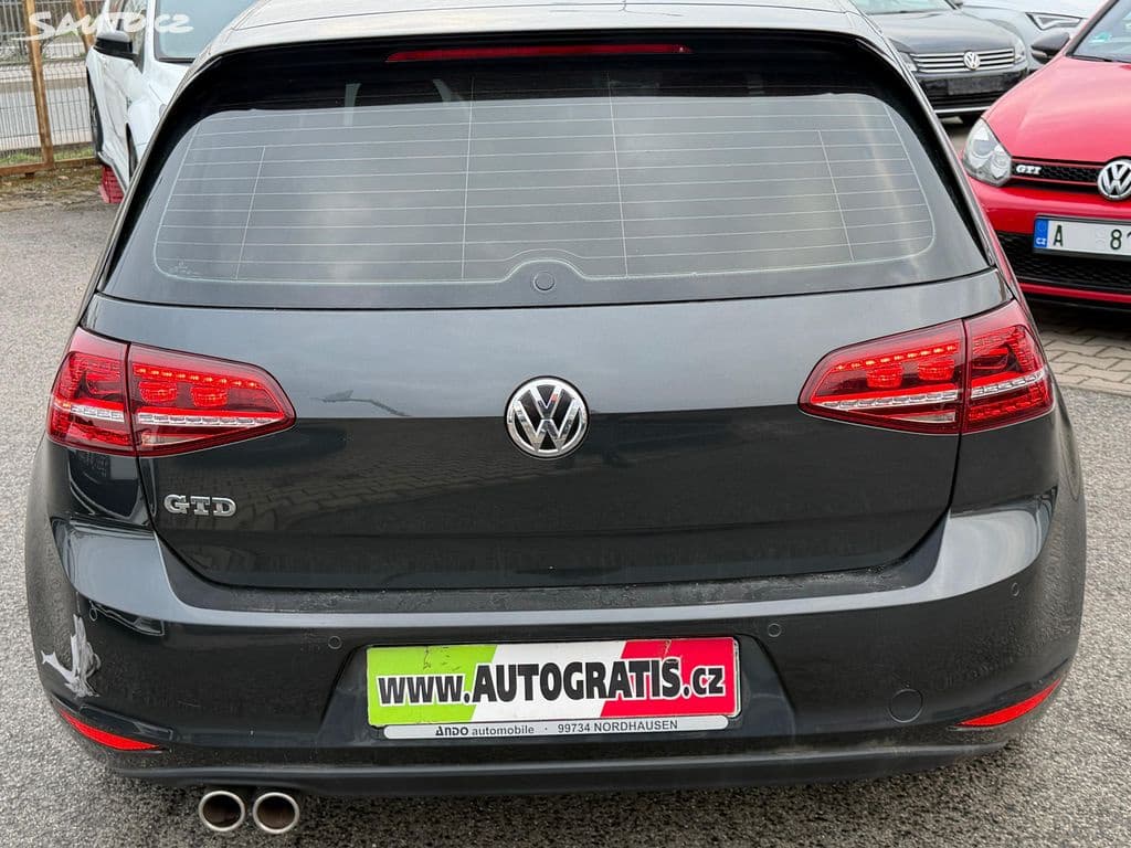 2015 Volkswagen GOLF - 10