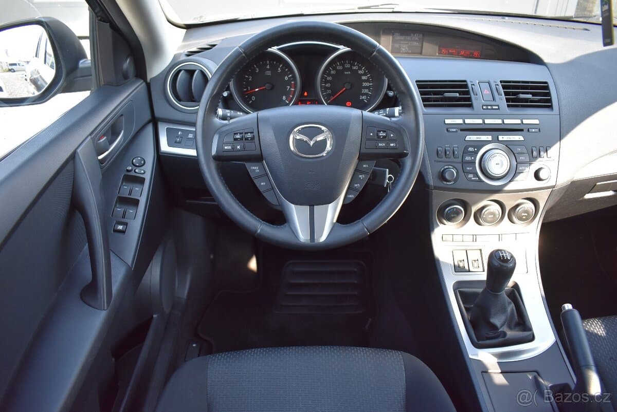 2009 Mazda 3 - 10
