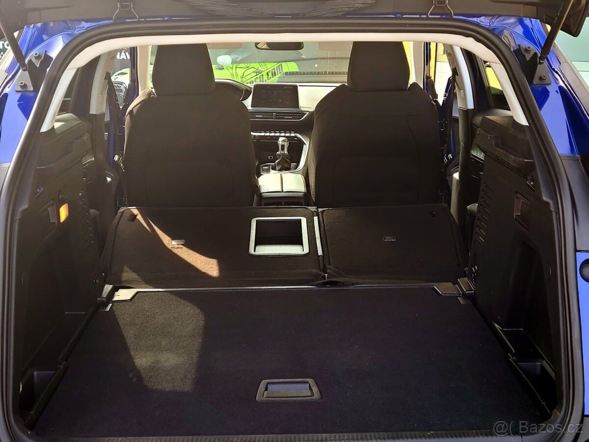 2019 Peugeot 3008 - 10