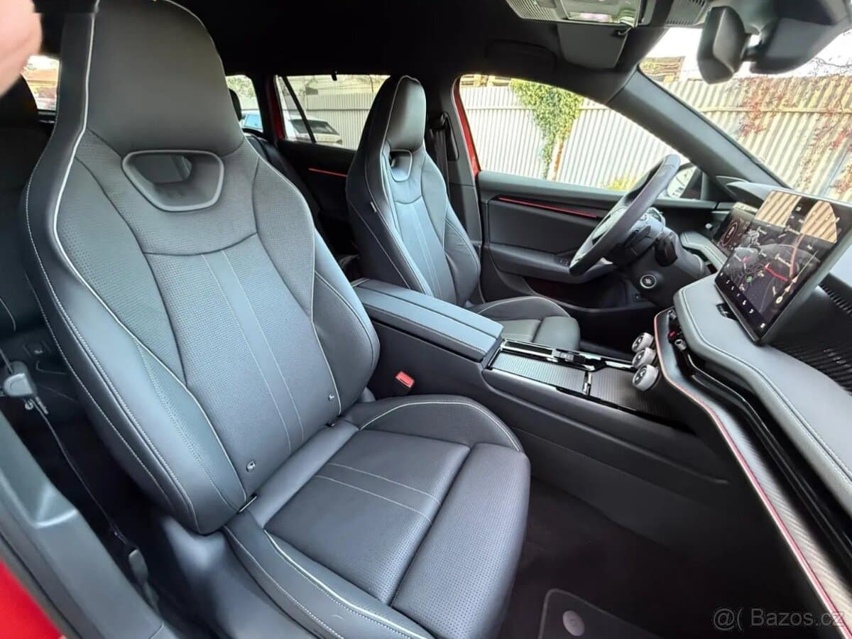 2025 Škoda SUPERB - 10