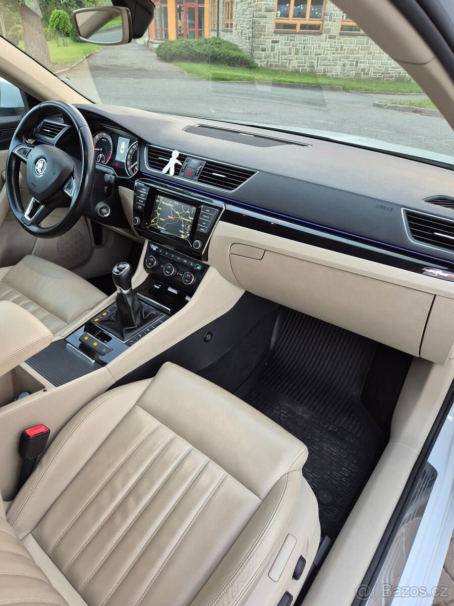 Škoda SUPERB - 10