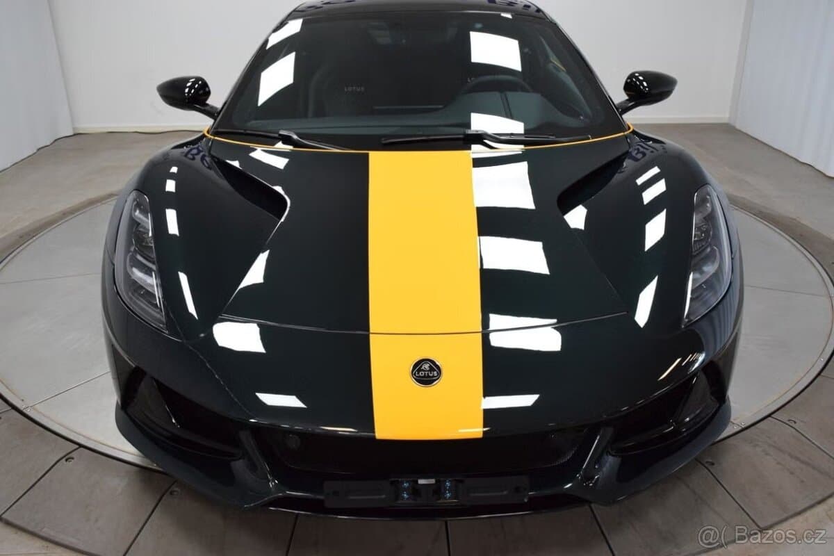 2025 Lotus EMIRA - 10