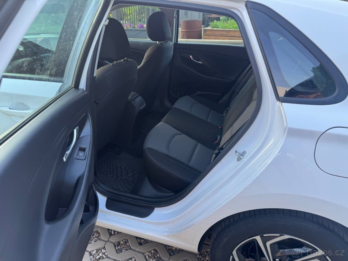 2020 Hyundai i30 - 10