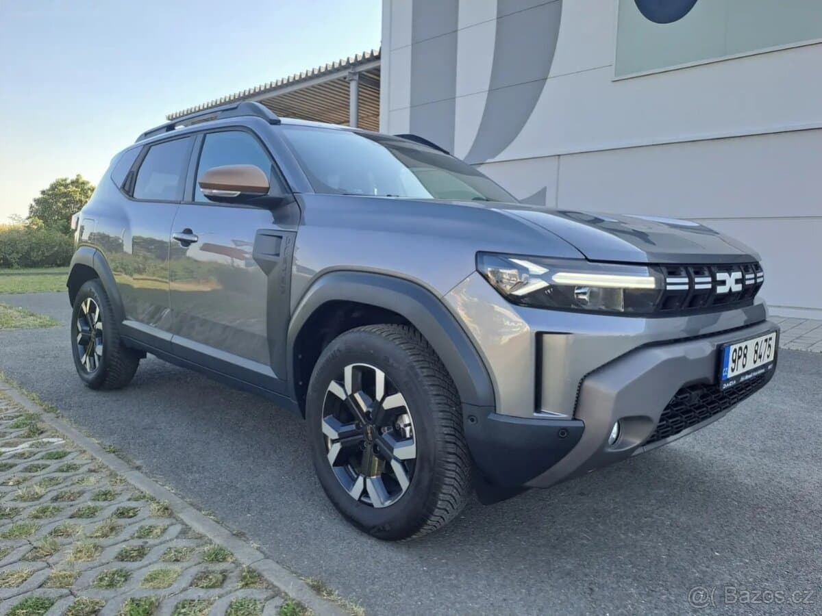 2025 Dacia DUSTER - 10