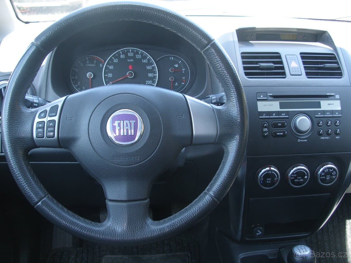 Fiat SEDICI - 10