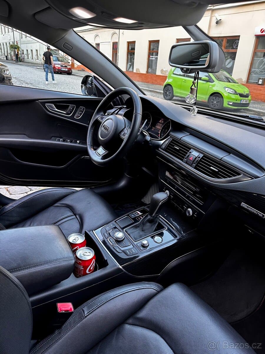 2012 Audi A7 - 10
