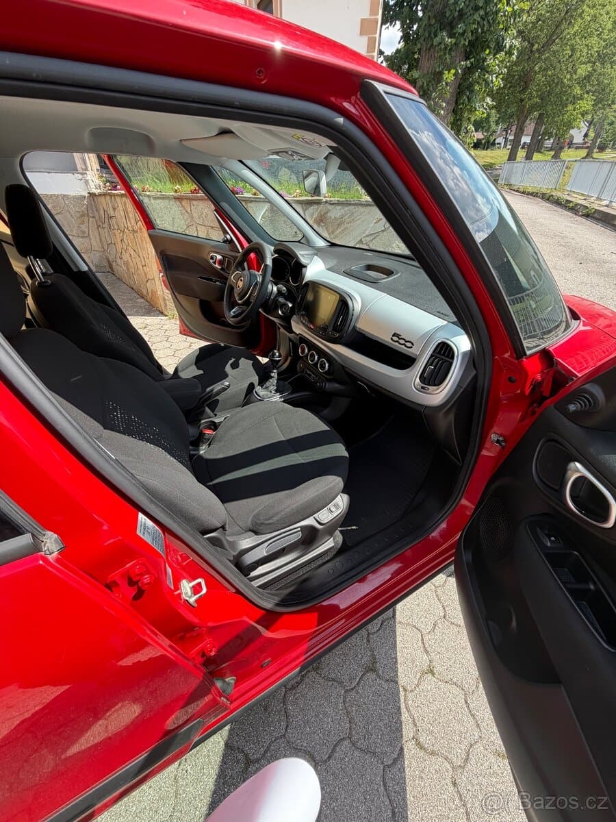 2021 Fiat 500L - 10