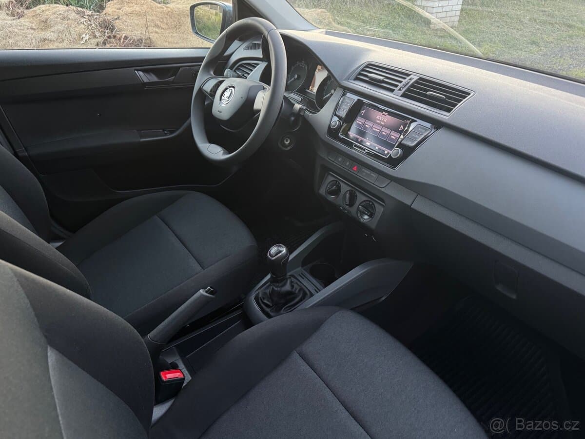 2021 Škoda FABIA - 10