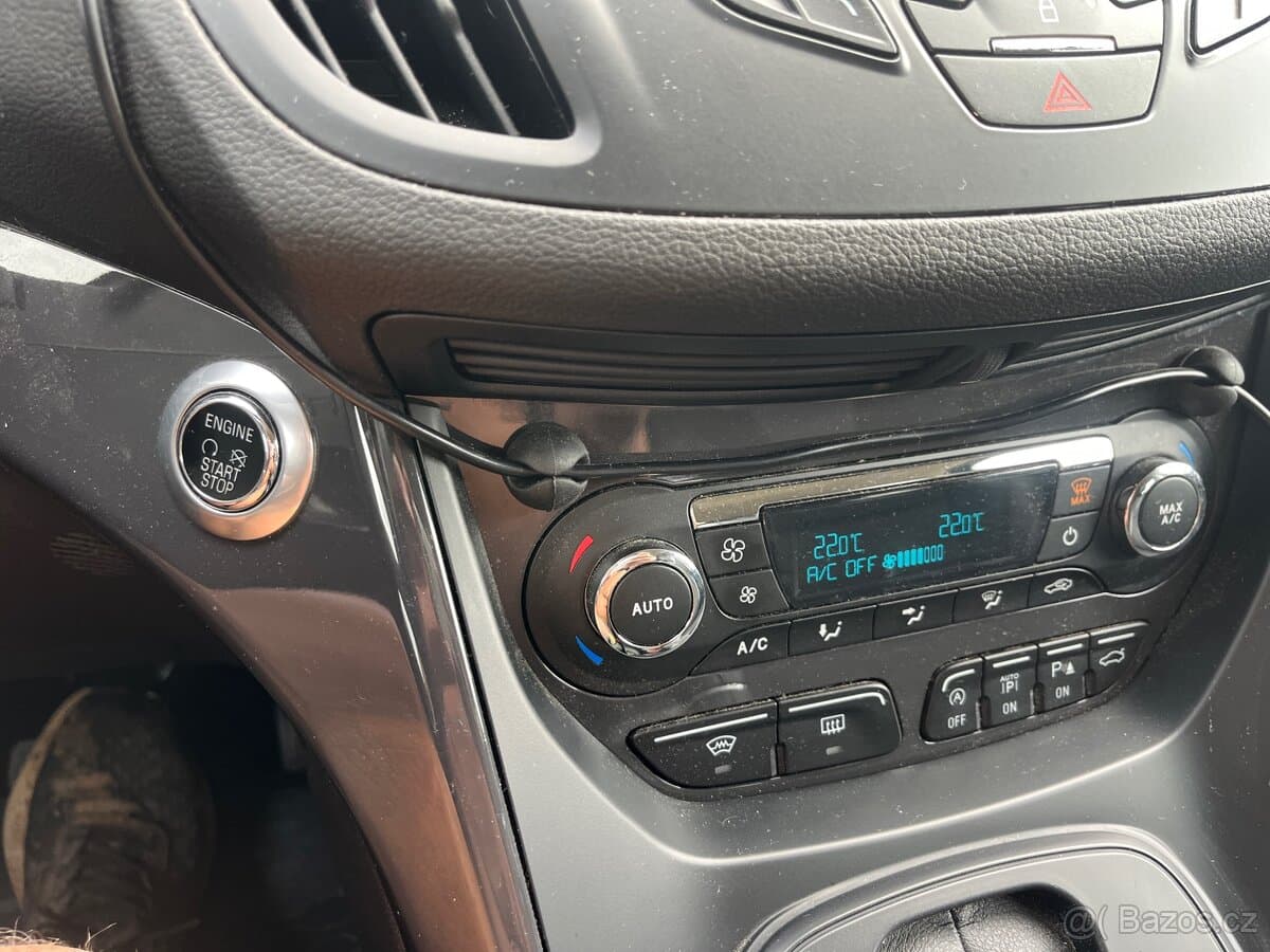 2015 Ford KUGA - 10