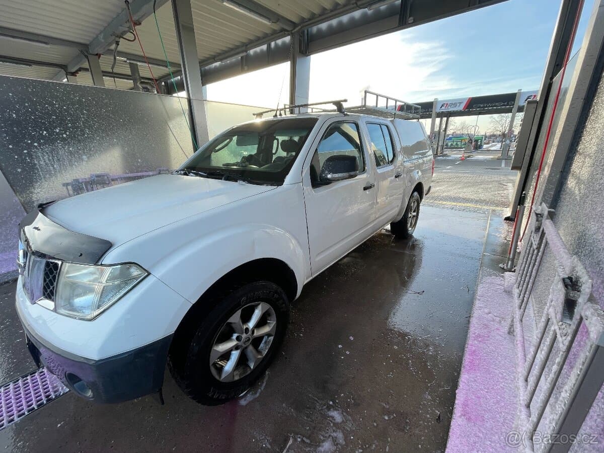 2015 Nissan NAVARA - 10