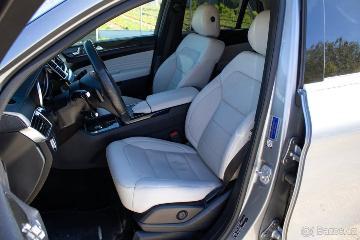 2016 Mercedes-Benz GL - 10