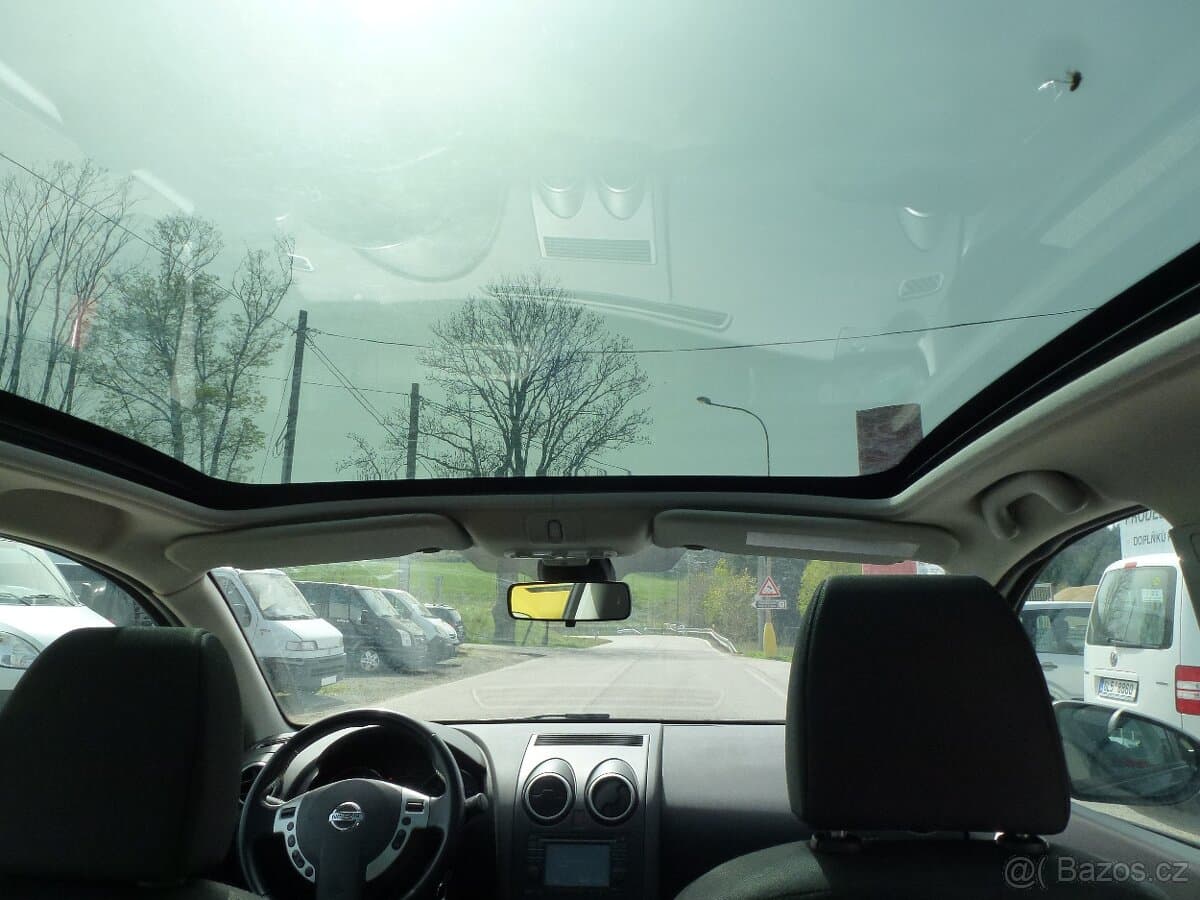 2010 Nissan QASHQAI - 10
