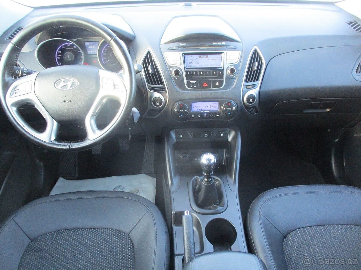 2011 Hyundai ix35 - 10