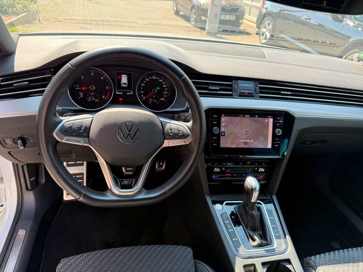 Volkswagen PASSAT - 10