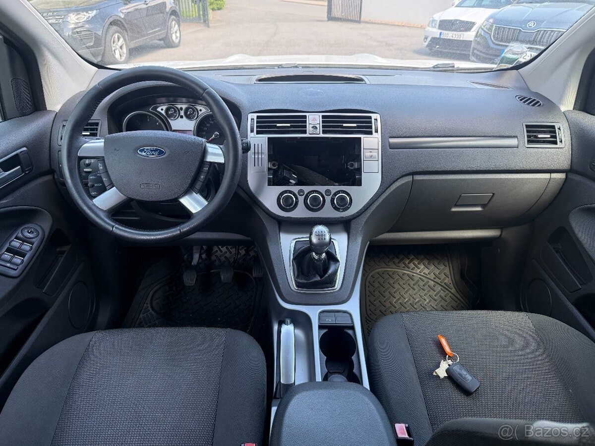 2010 Ford KUGA - 10