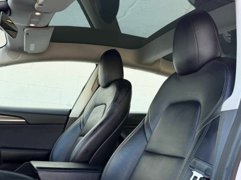 2022 Tesla MODEL 3 - 10