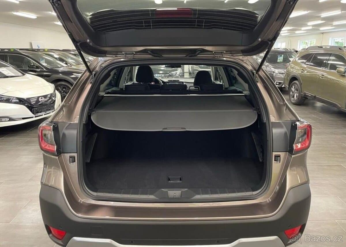 2025 Subaru OUTBACK - 10