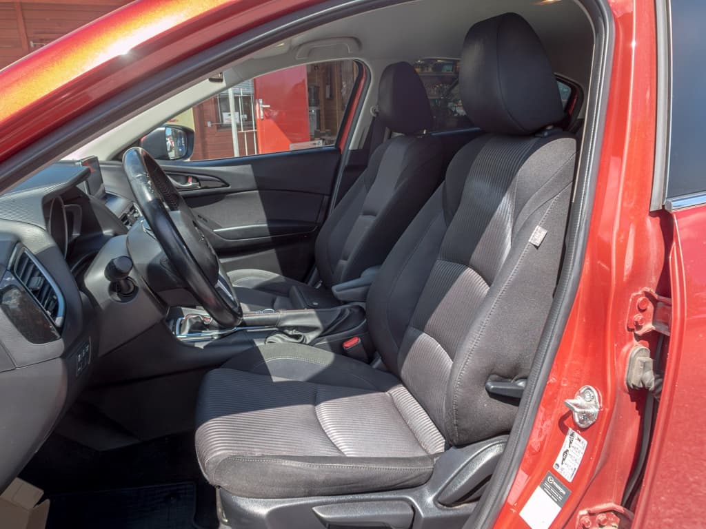 2015 Mazda 3 - 10