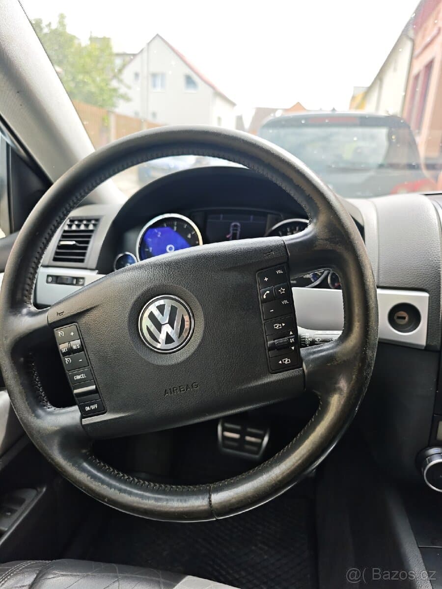 2007 Volkswagen TOUAREG - 10
