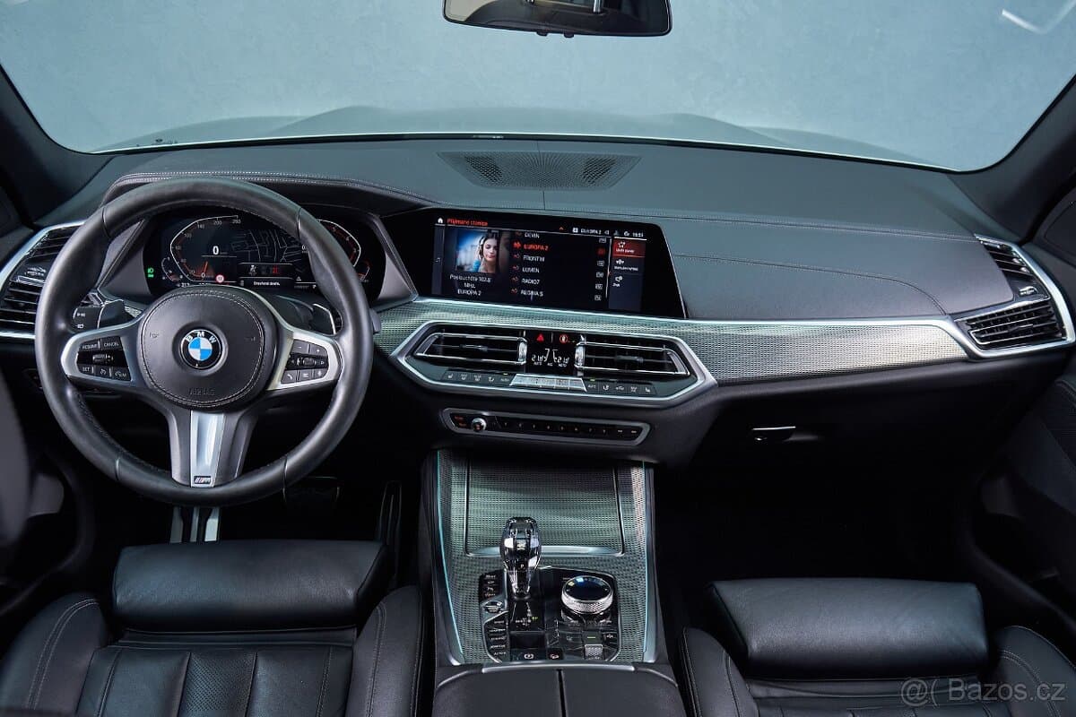 2019 BMW X5 - 10