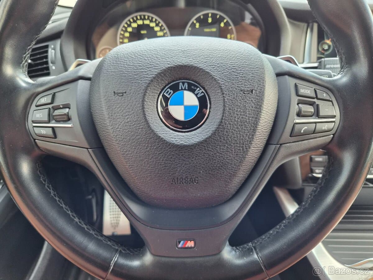 2015 BMW X4 - 10