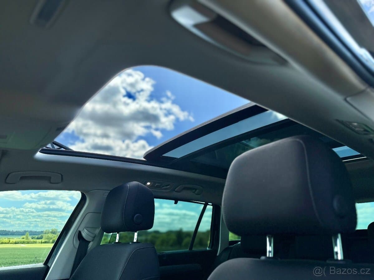 Volkswagen PASSAT - 10