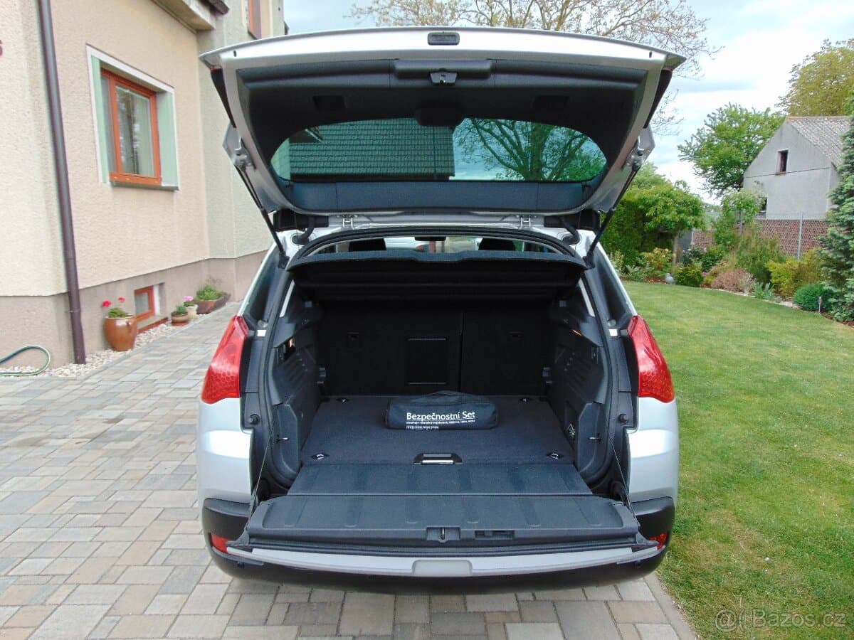 2012 Peugeot 3008 - 10