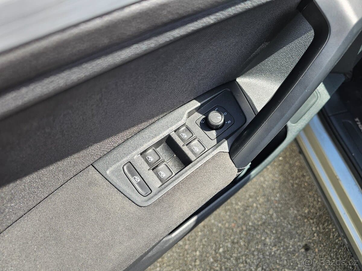 2020 Volkswagen TIGUAN - 10