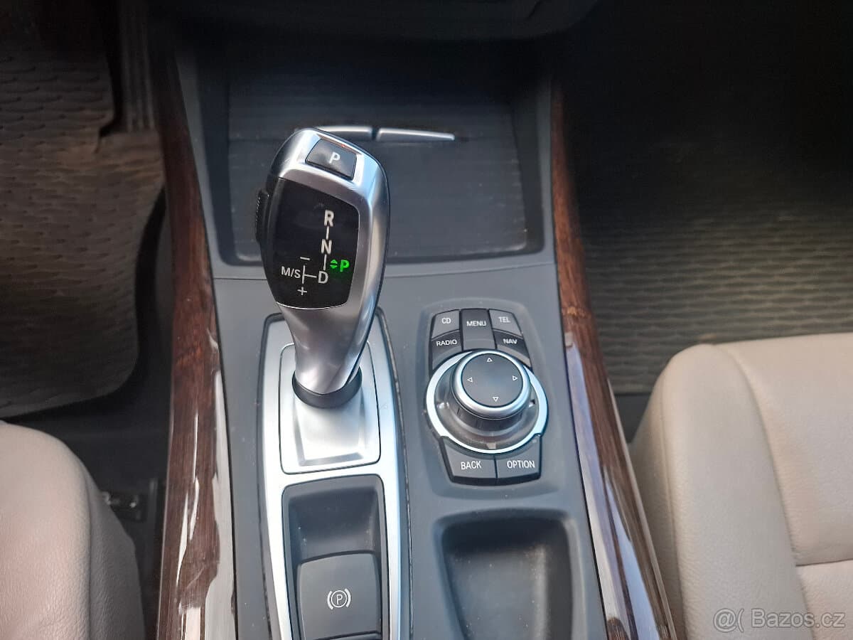 2012 BMW X5 - 10