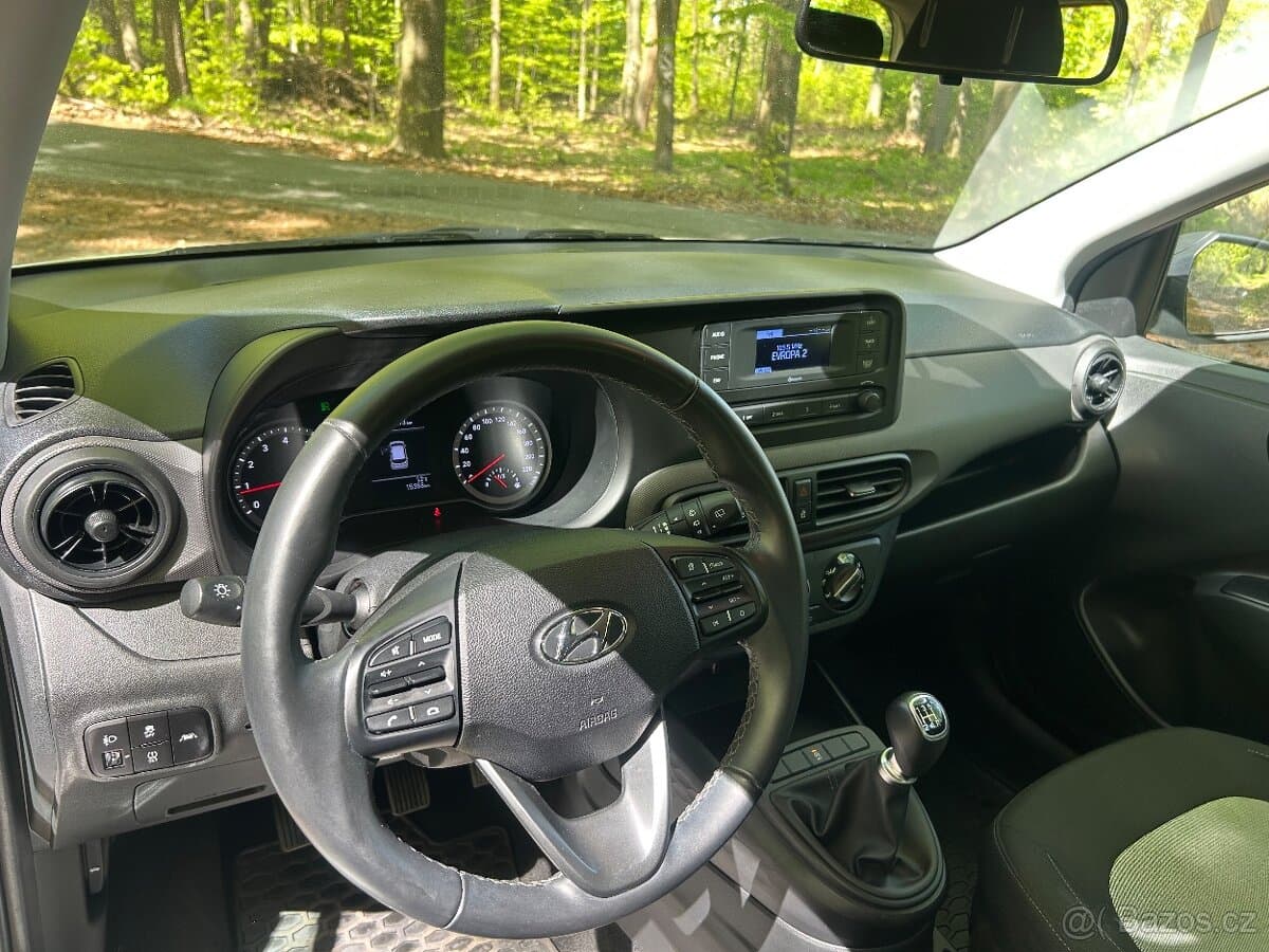 2023 Hyundai i10 - 10