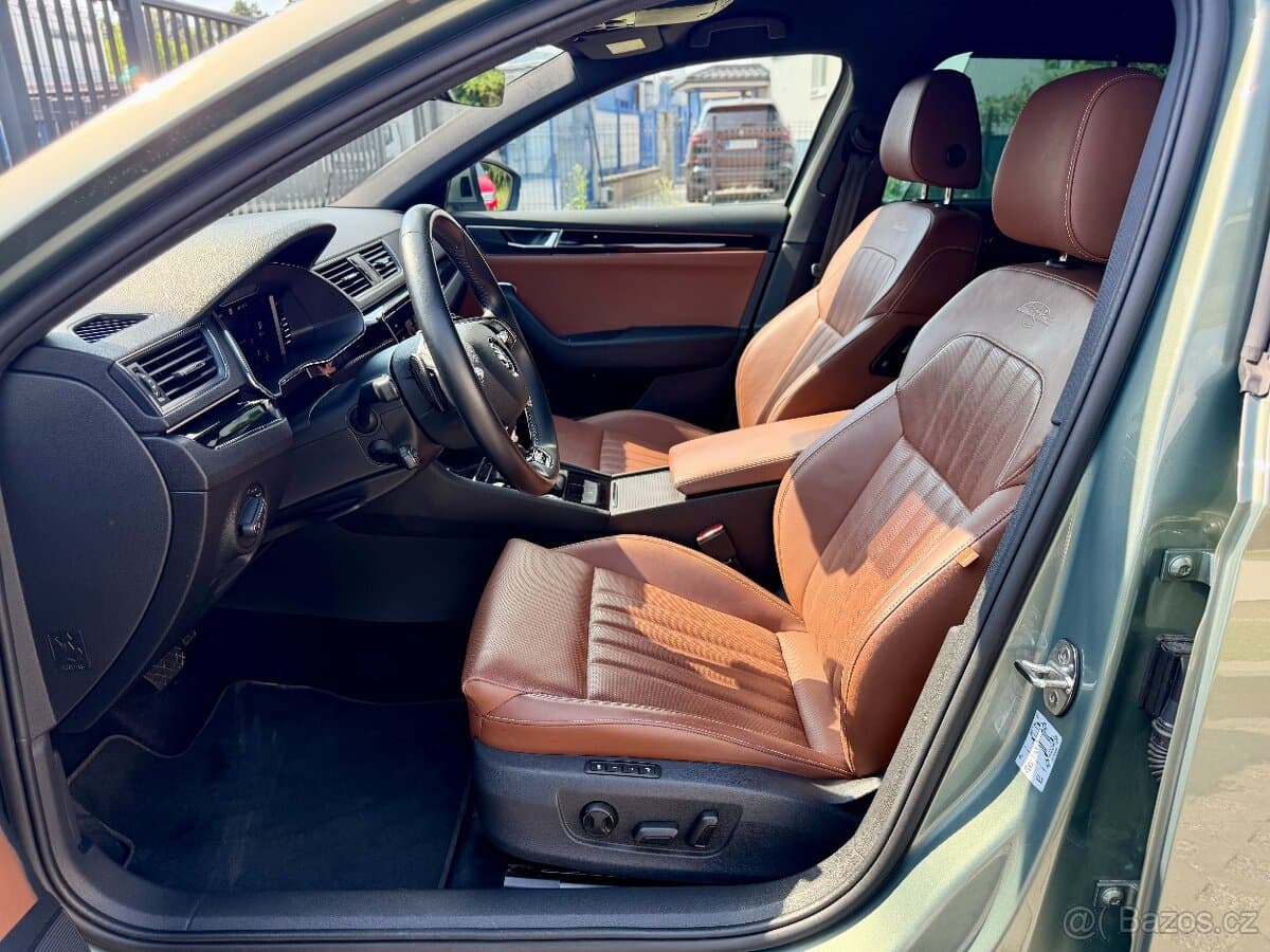 2022 Škoda SUPERB - 10