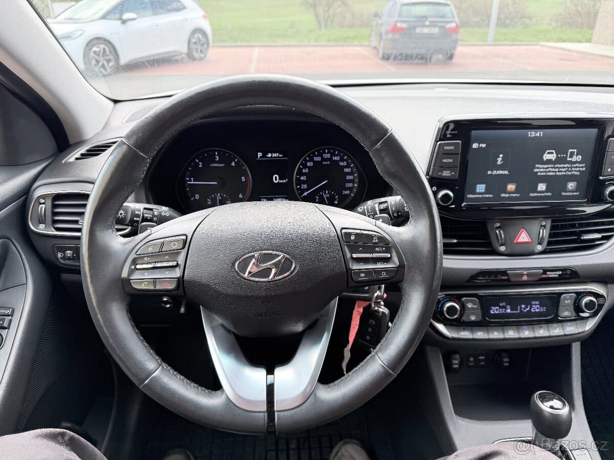 2020 Hyundai i30 - 10