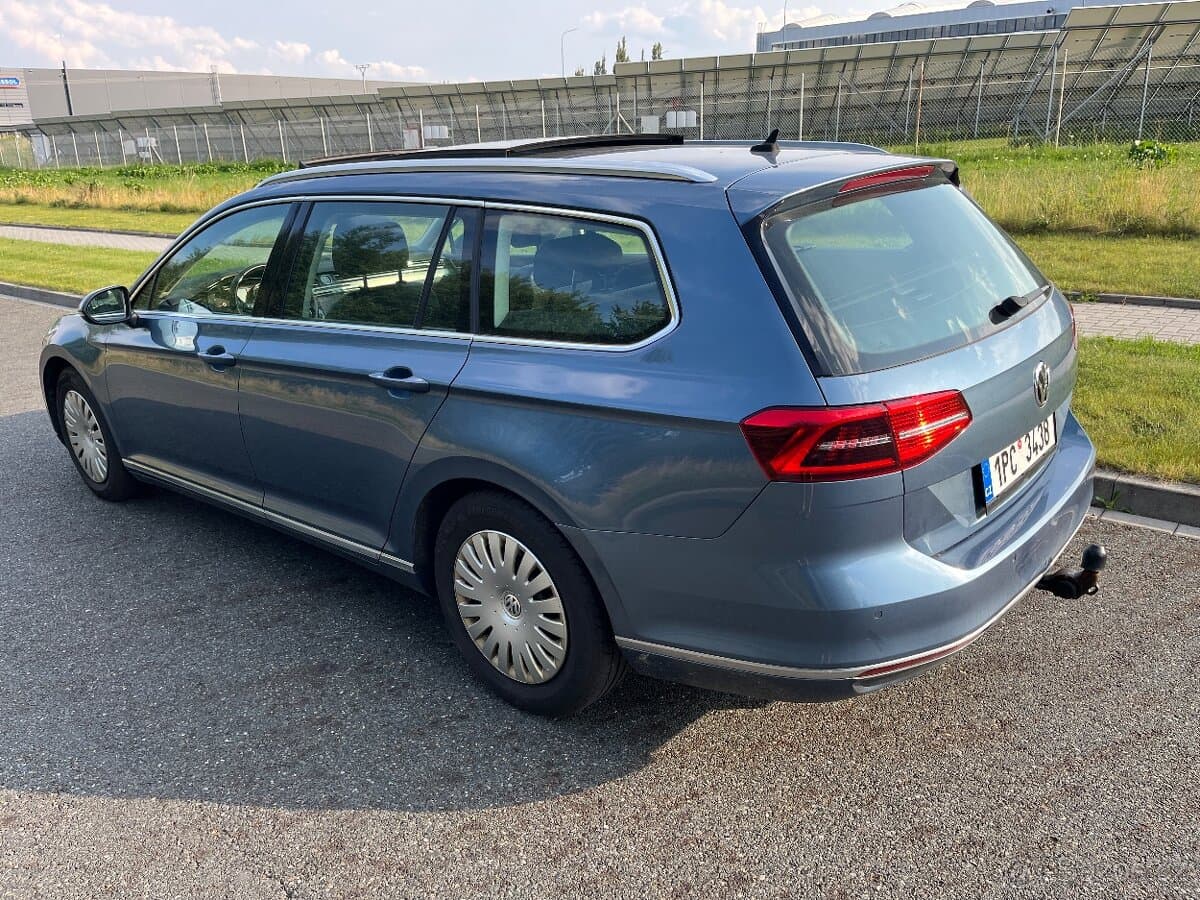 Volkswagen PASSAT - 10