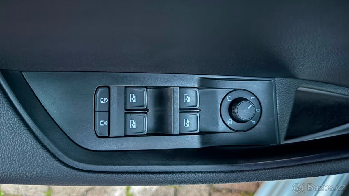 2022 Škoda SUPERB - 10