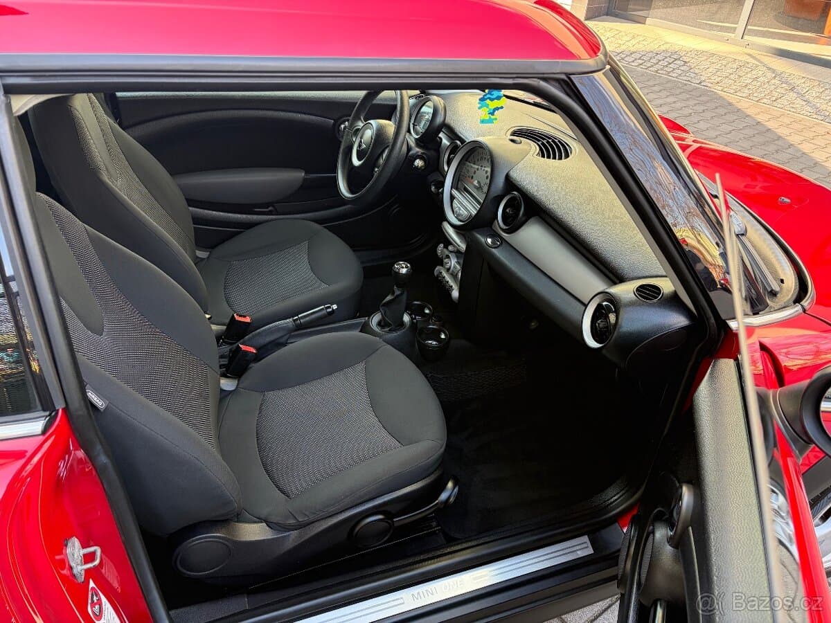 2009 Mini CLUBMAN - 10